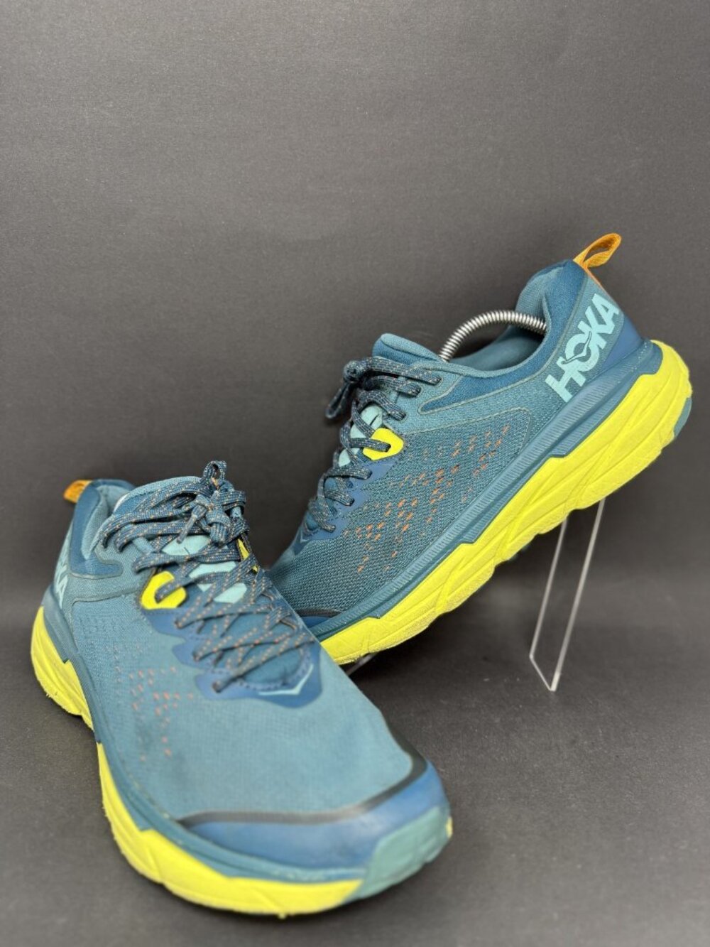 Hoka One One Challenger ATR 6 Shoes Mens 11.5 D Blue Coral Evening Primrose